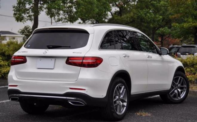 GLC 220 d 4マチック スポーツ (本革仕様) ディーゼルターボ 4WD